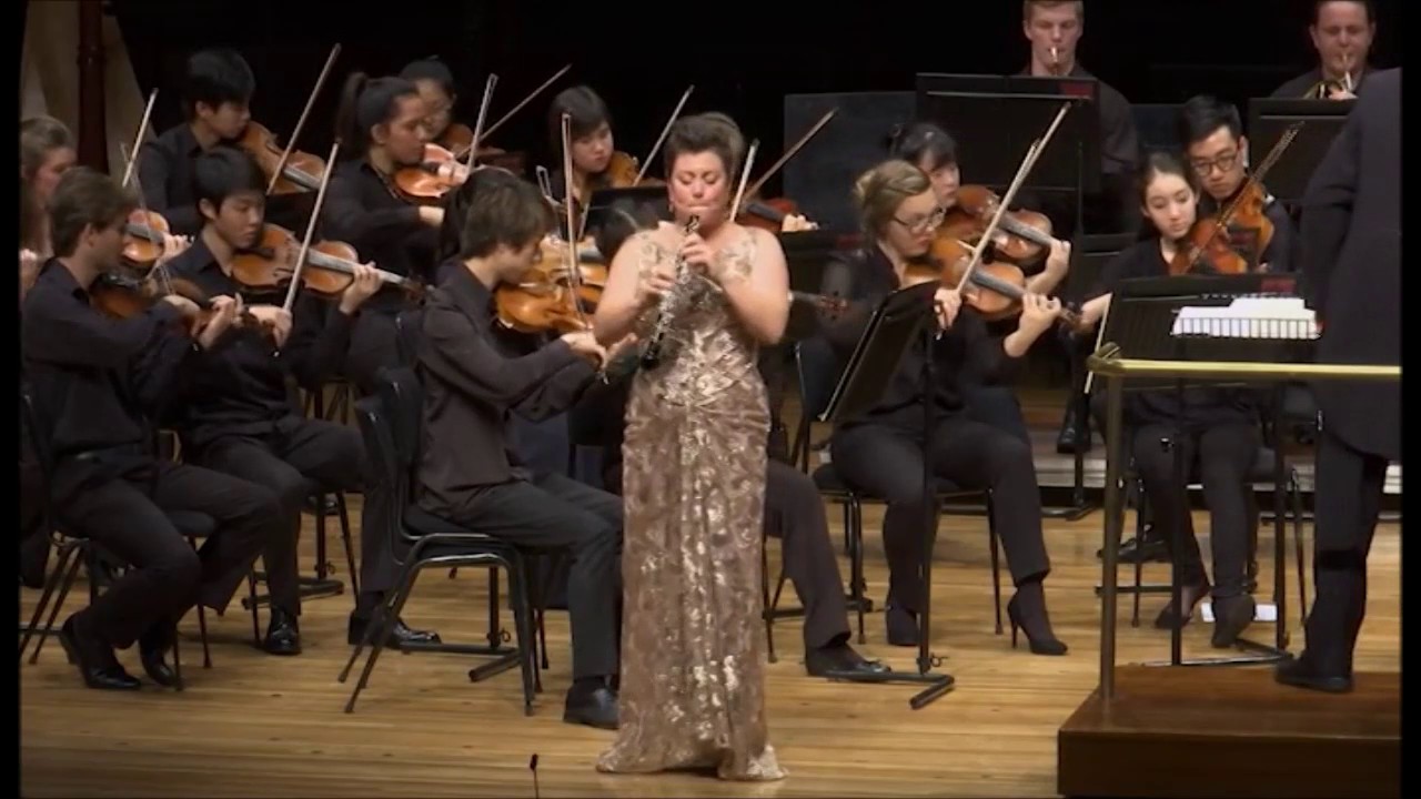 Mozart - Oboe Concerto, 1st Movt - soloist Diana Doherty with Queensland Youth Symphony