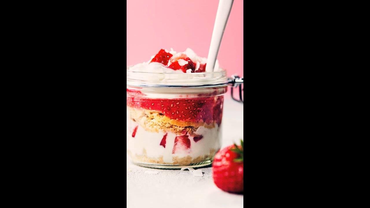 Vegan Strawberry Shortcake in a Jar