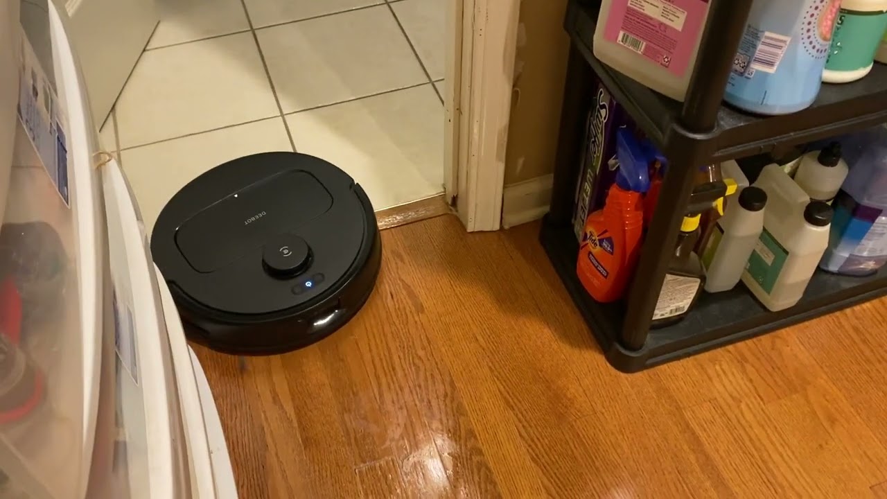 Test ECOVACS DEBOT N30 Specific Area Cleaning function - Laundry with liquid soap in the floor.