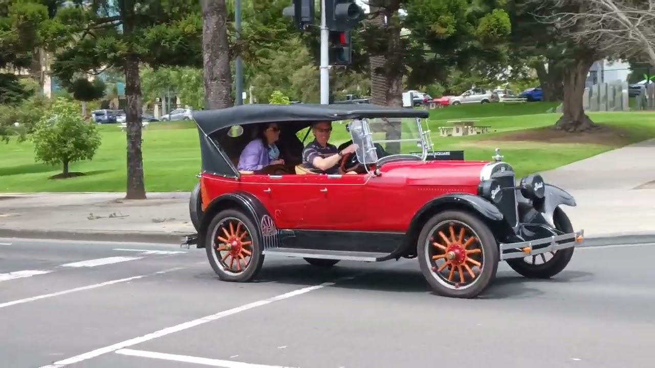 Car spotting at Geelong Waterfront. 