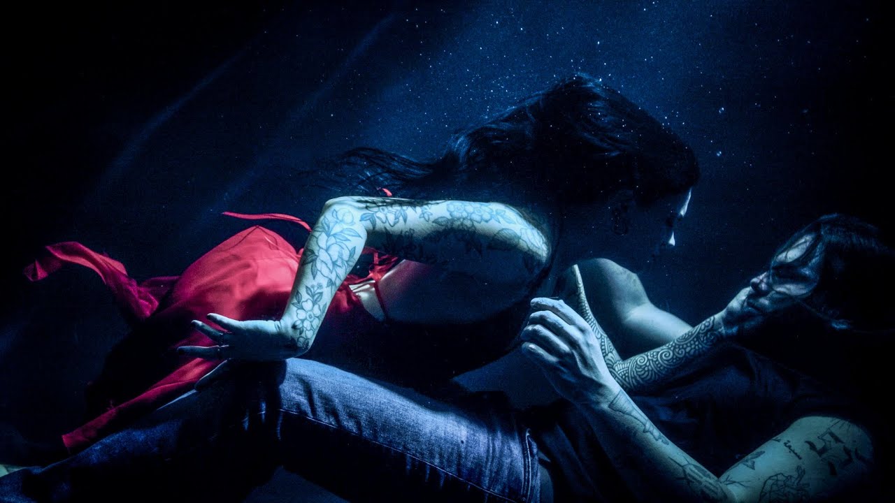 Florence Black - THE POURING RAIN (Official Video)