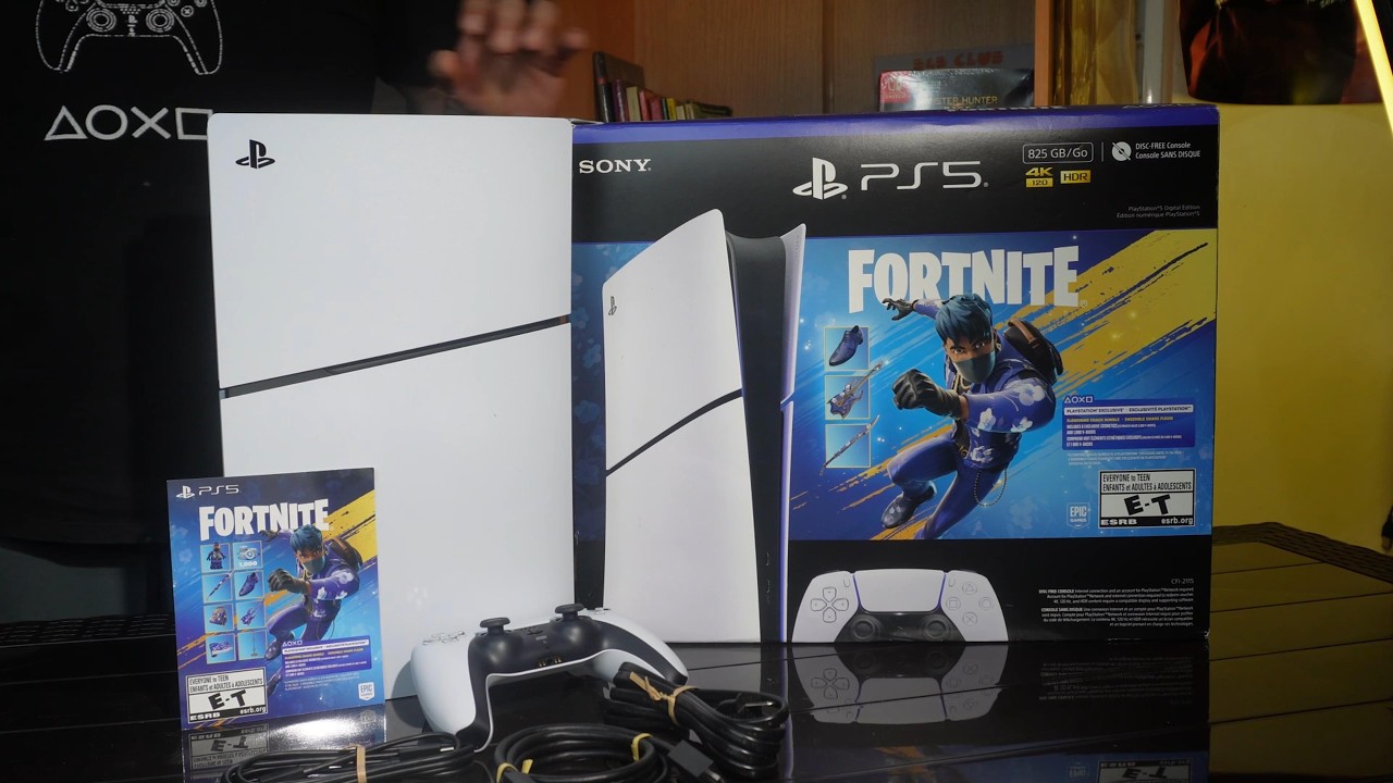 NUEVA PS5 DIGITAL 825GB CON FORTNITE