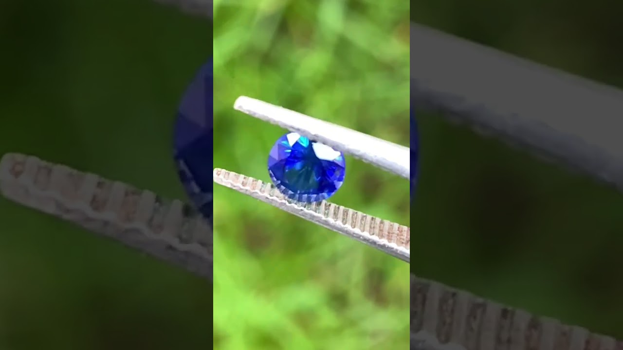 Vivid Blue Sapphire Round