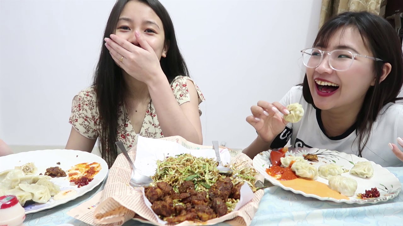 2 friends eating Momo & Manipur Singju | MUKBANG | Veronica Awungshi
