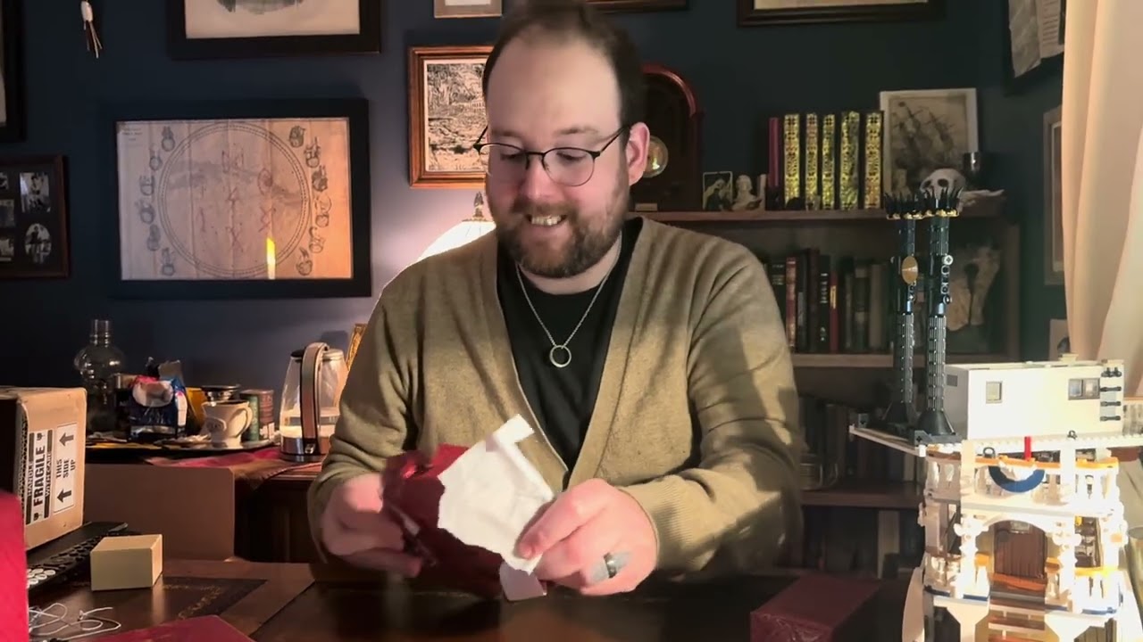 FAN MAIL: Unboxing Scottie (Harlan Christmas Gift)