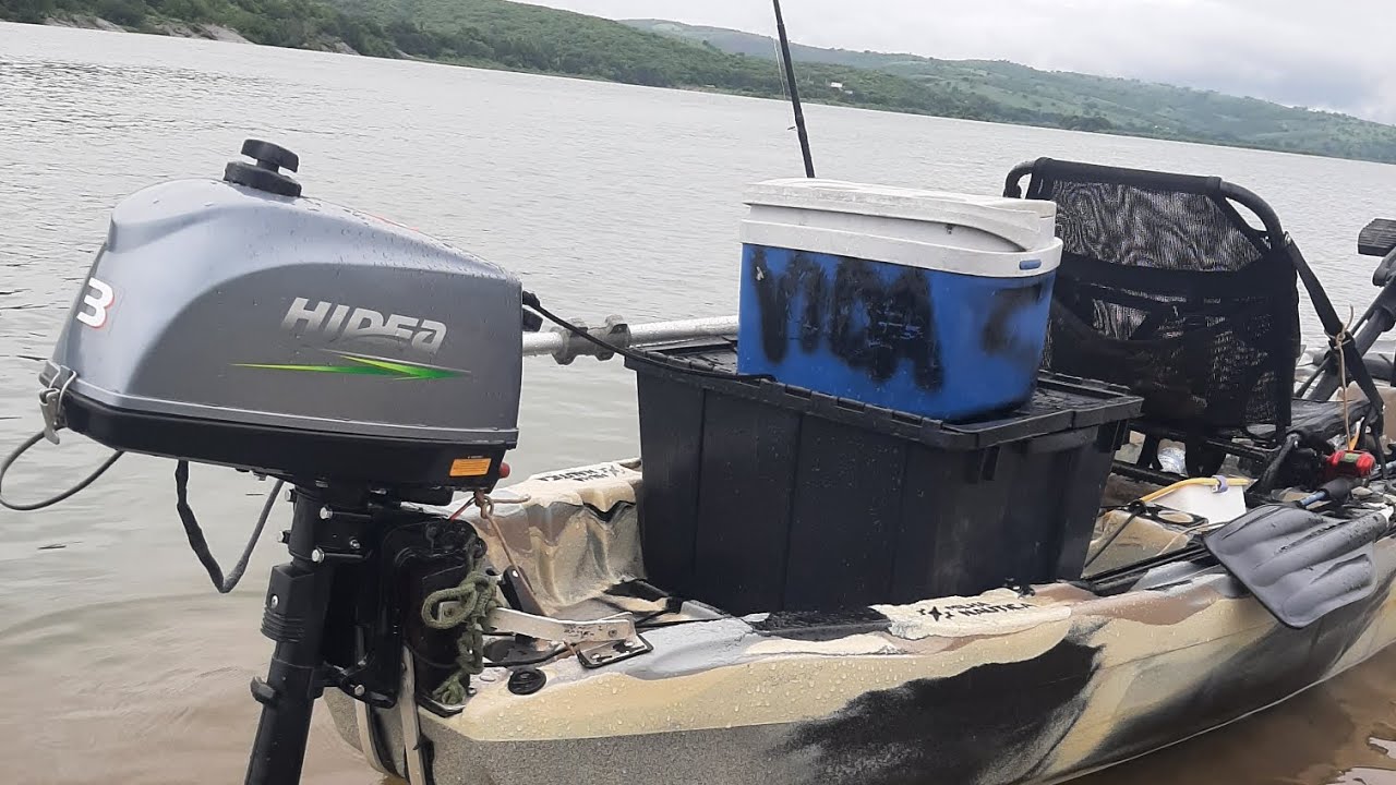 Pescaria com caiaque RAPTOR estreia do novo motor HIDEA 3hp