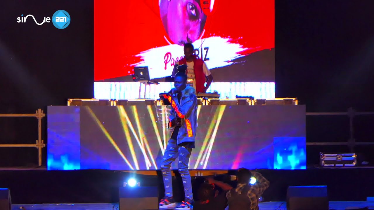 Paco Briz king lebou en feu #place de la nation OBELISQUE#