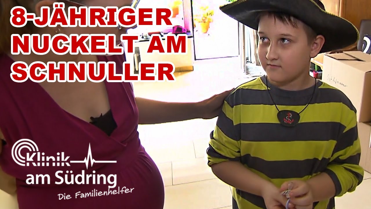 Moritz (8) nuckelt noch am Schnuller | Die Familienhelfer