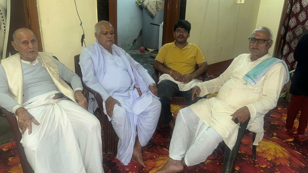 आप की बात आप के साथ with advocate Anil Mishra