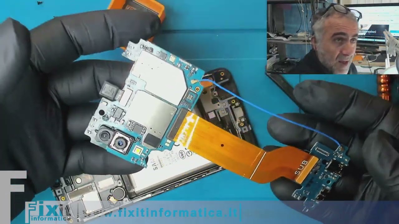 Corso di riparazione Smartphone e Tablet - Lezione 6 - Sostituzione di un display su un Android