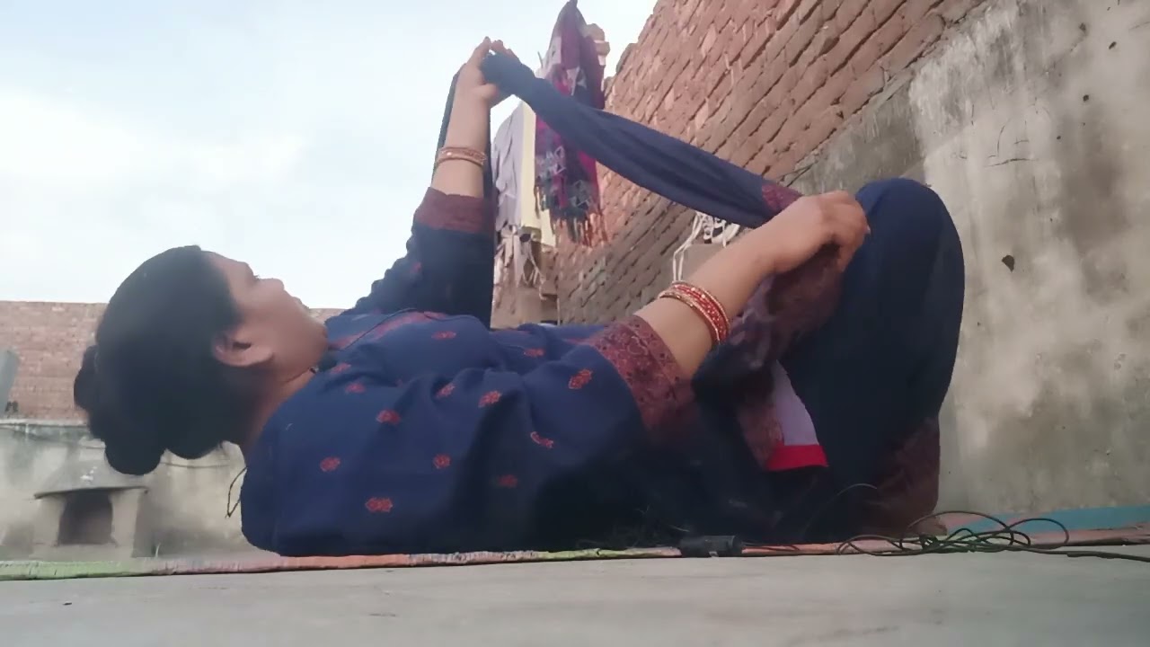 Neeraj Gautam इंजीनियर की सूजन के लिए नीली नशे आपके पैरोंमें 👍💪🧎🥵#वायरलवीडियो#ट्रेंडिंग वीडियो#सपोर्
