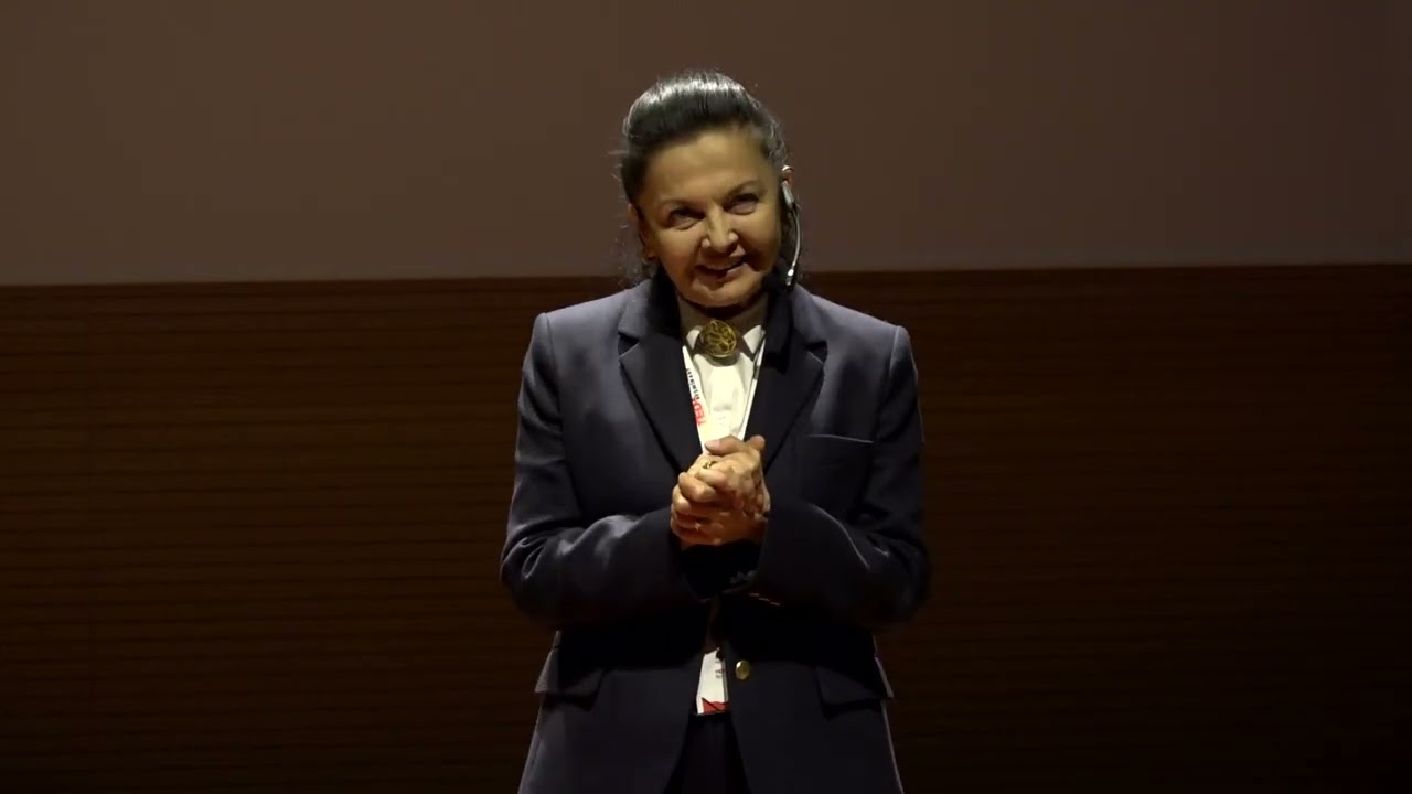 İnsan Biriktirin! | Perihan Yücel | TEDxBes Minare Youth