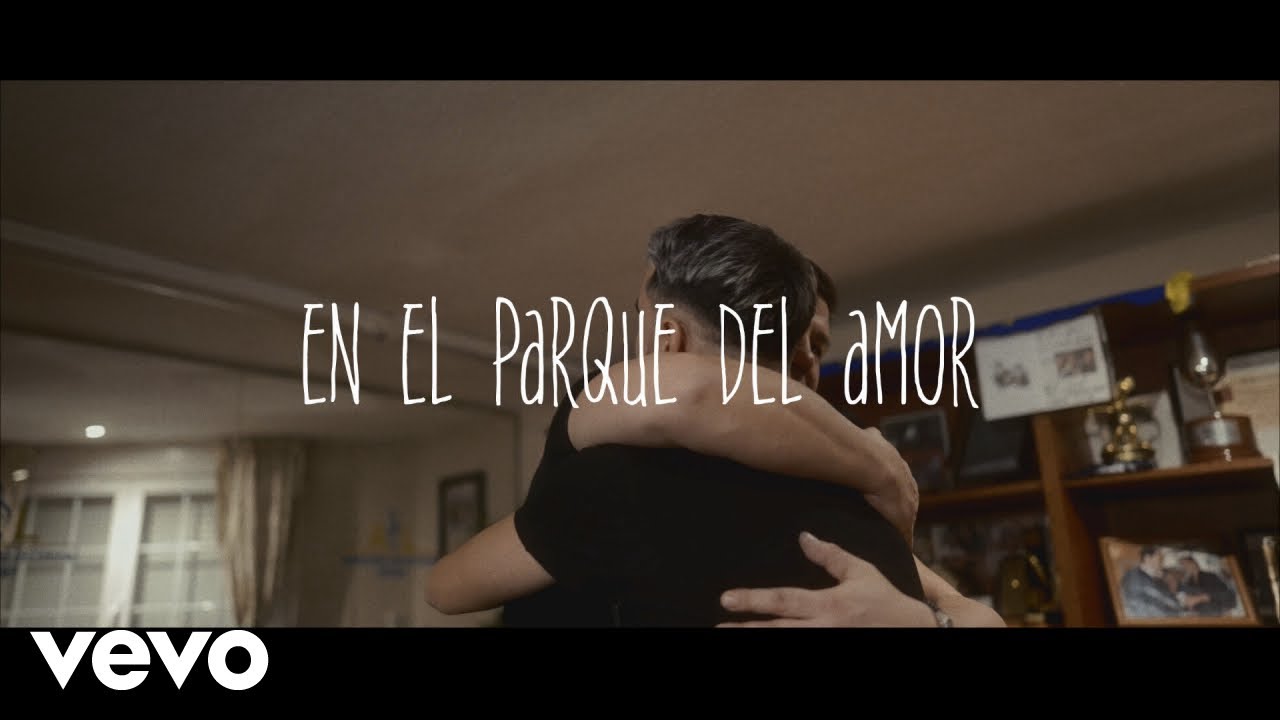 Andy & Lucas - En el Parque del Amor (Videoclip Oficial)