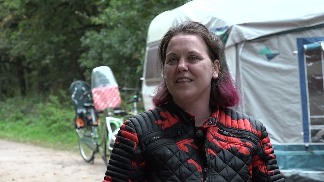 Woonwagenbewoners demonstreren in Heldense Bossen
