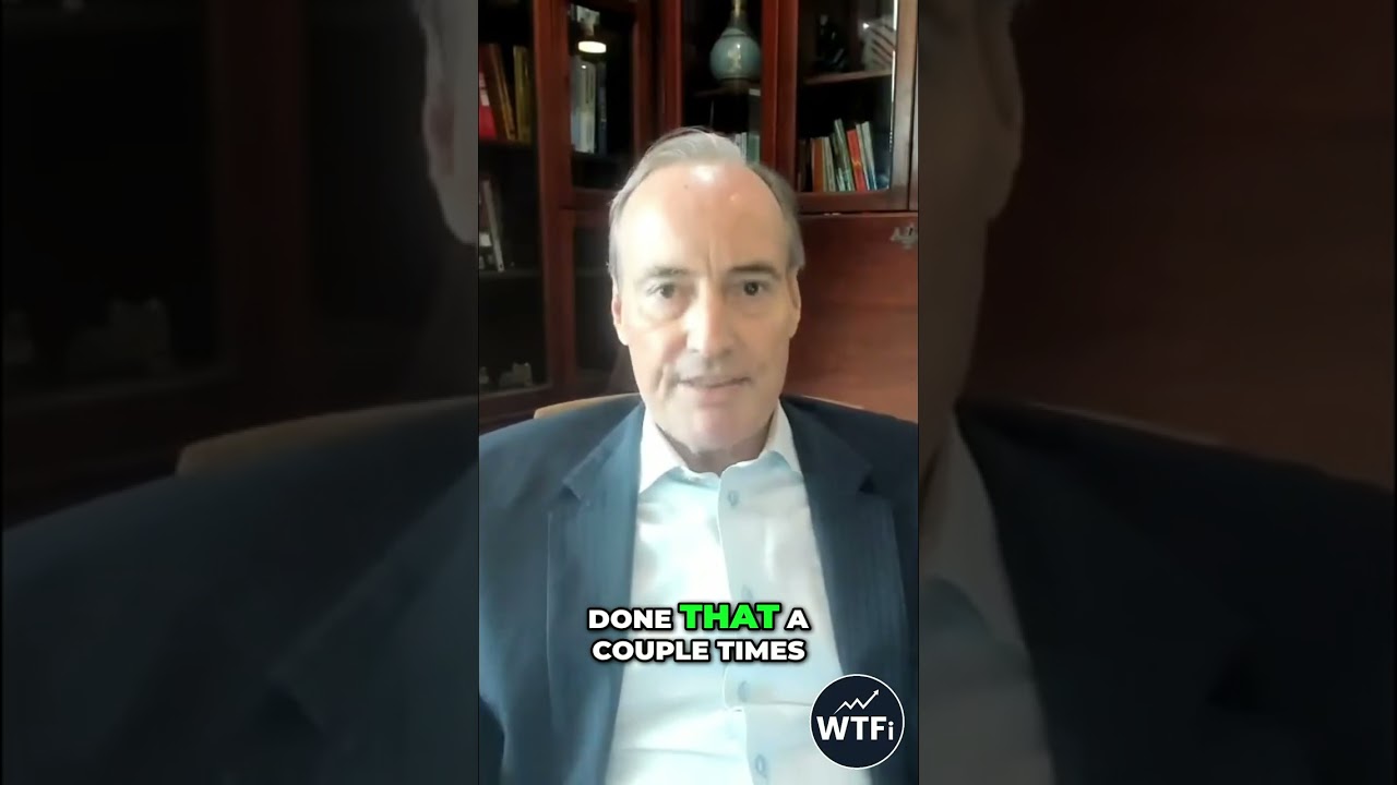Market CRASH: 54% Drop Predicted, Harry Dent