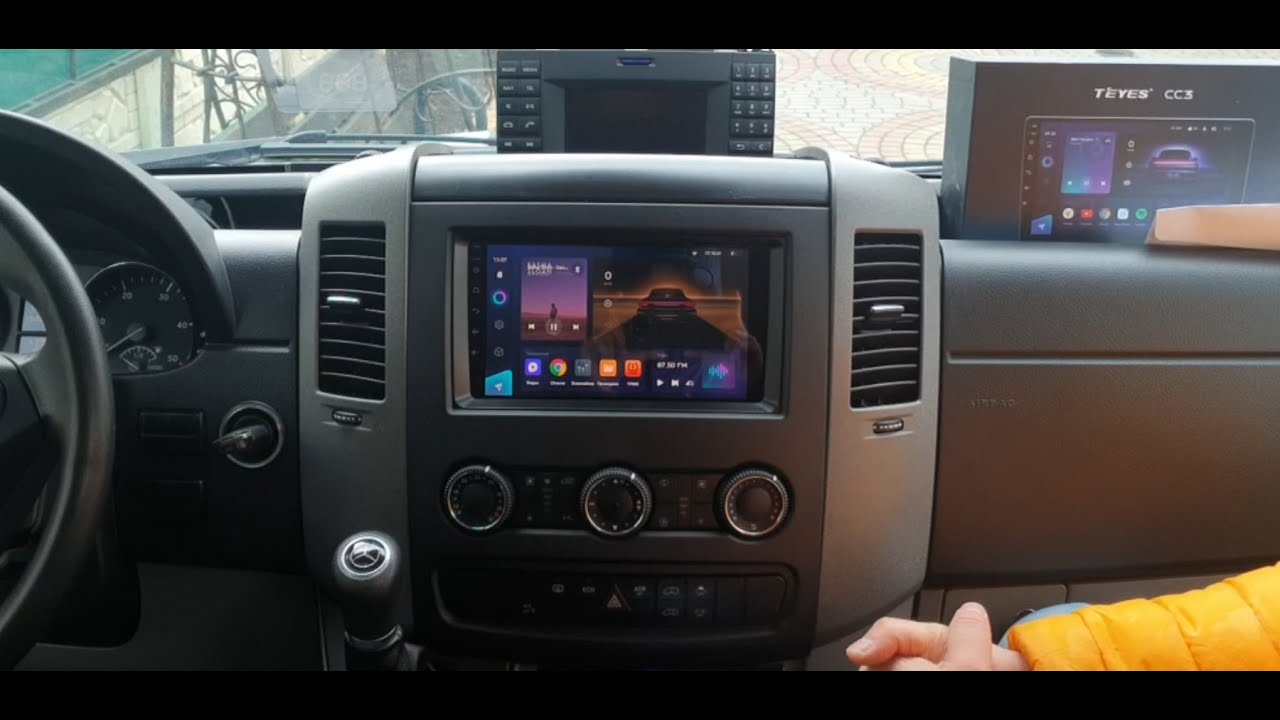 Установка Teyes CC3 в Mersedes Sprinter w906 2014 г.в.