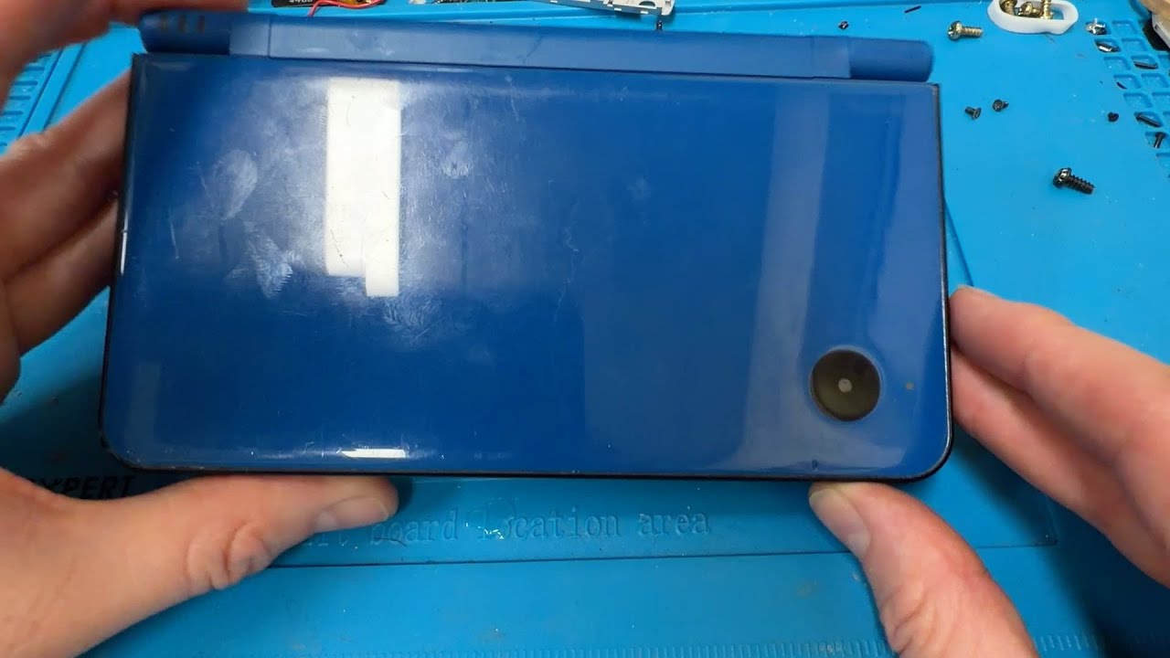 Ремонт слота для картриджей Nintendo DSi XL / ридера