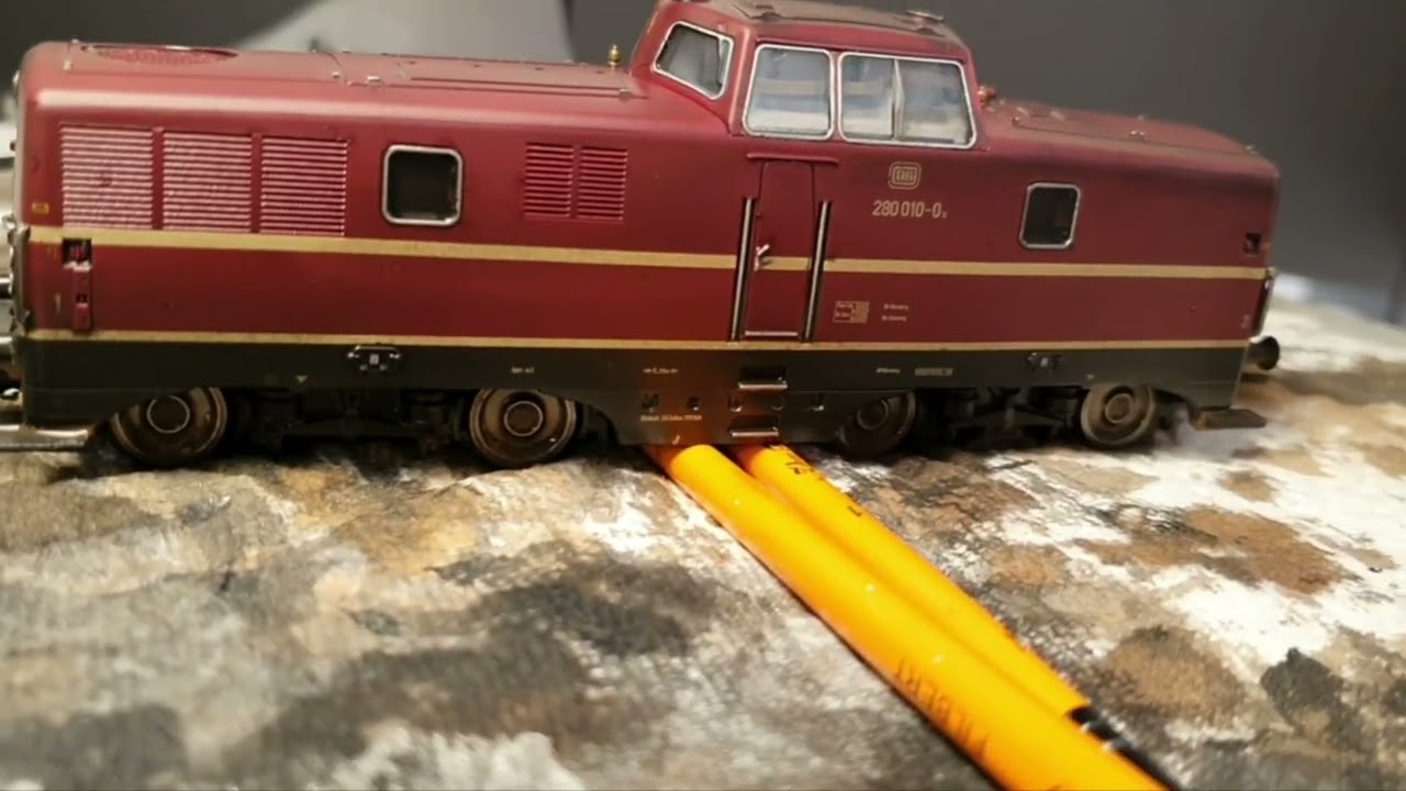 Märklin BR 280 bekommt Alterungsspuren....der Zahn der Zeit ;-) [lange Version]