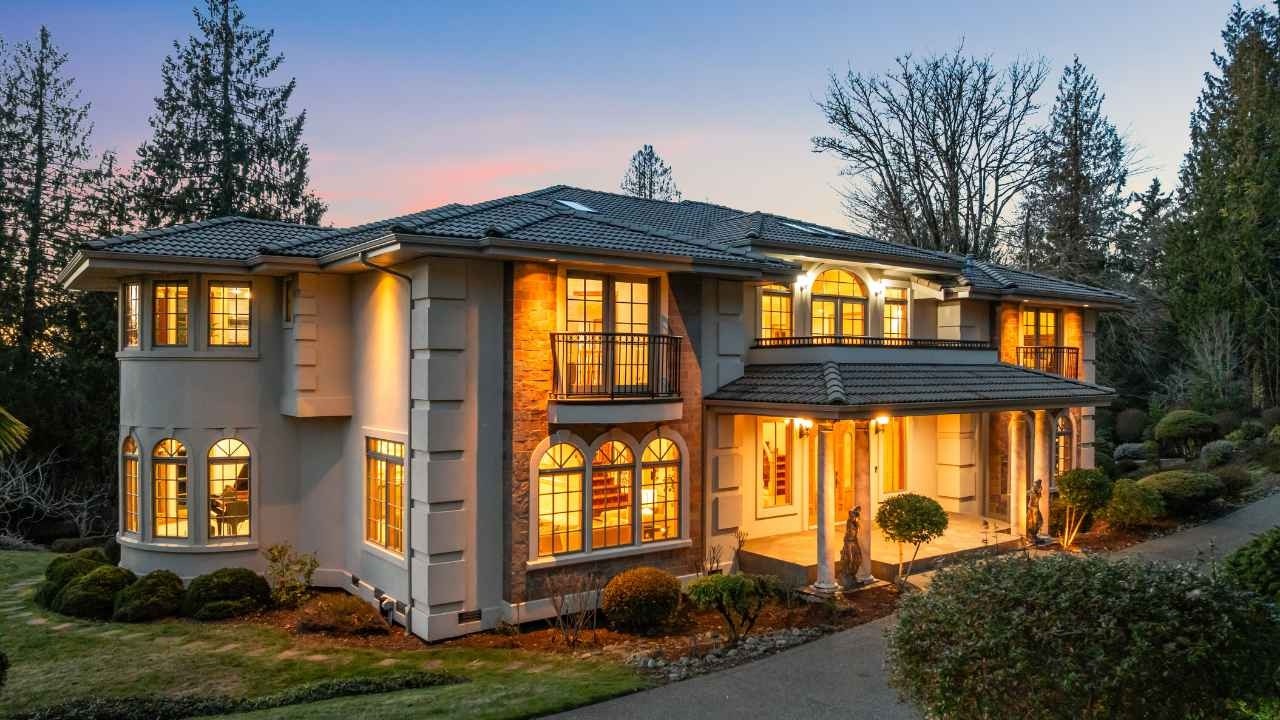 ESTATE OF DINSTINCTION