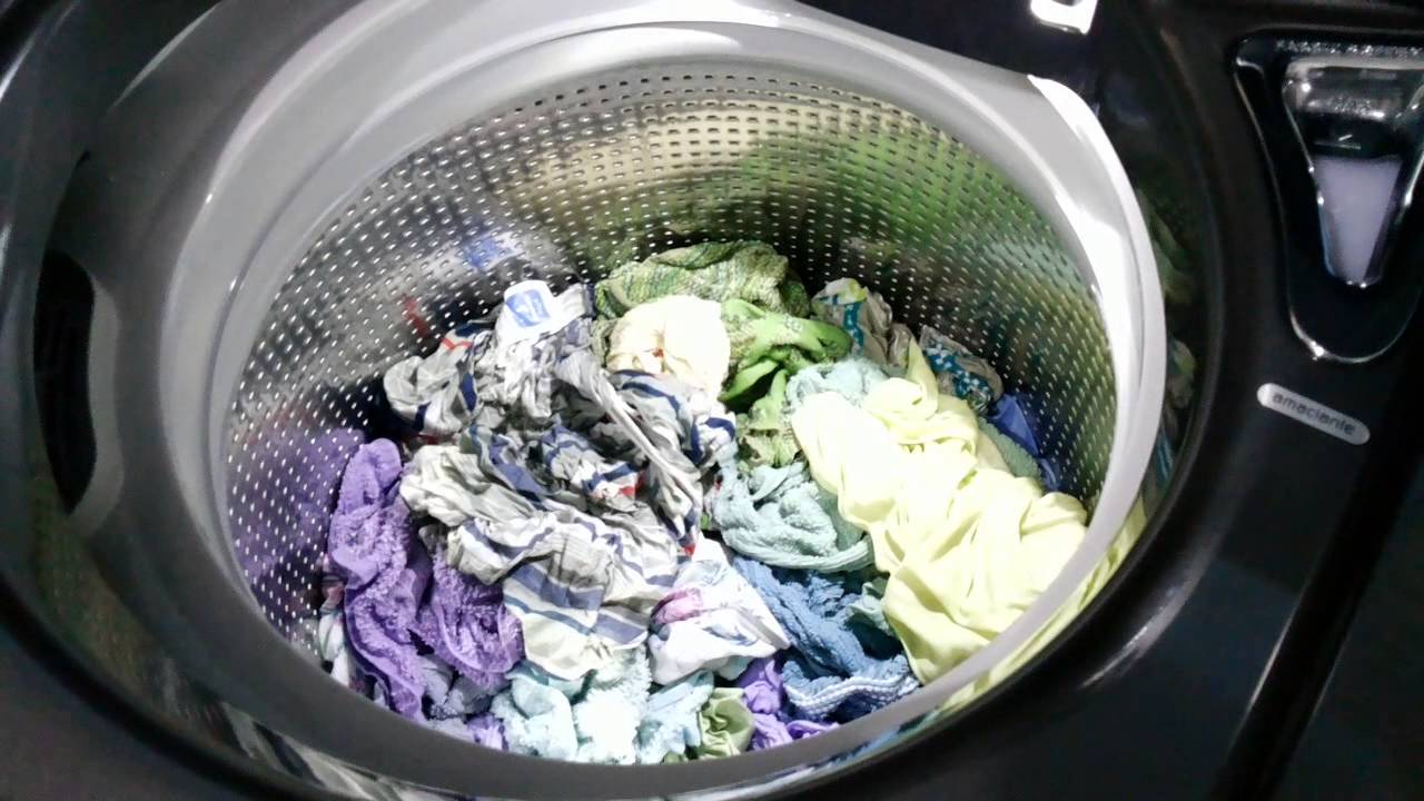 Whirlpool Vantage Washer WTW7990XG - Bath and bedding / Lavadora Brastemp Vantage - Cama e banho.