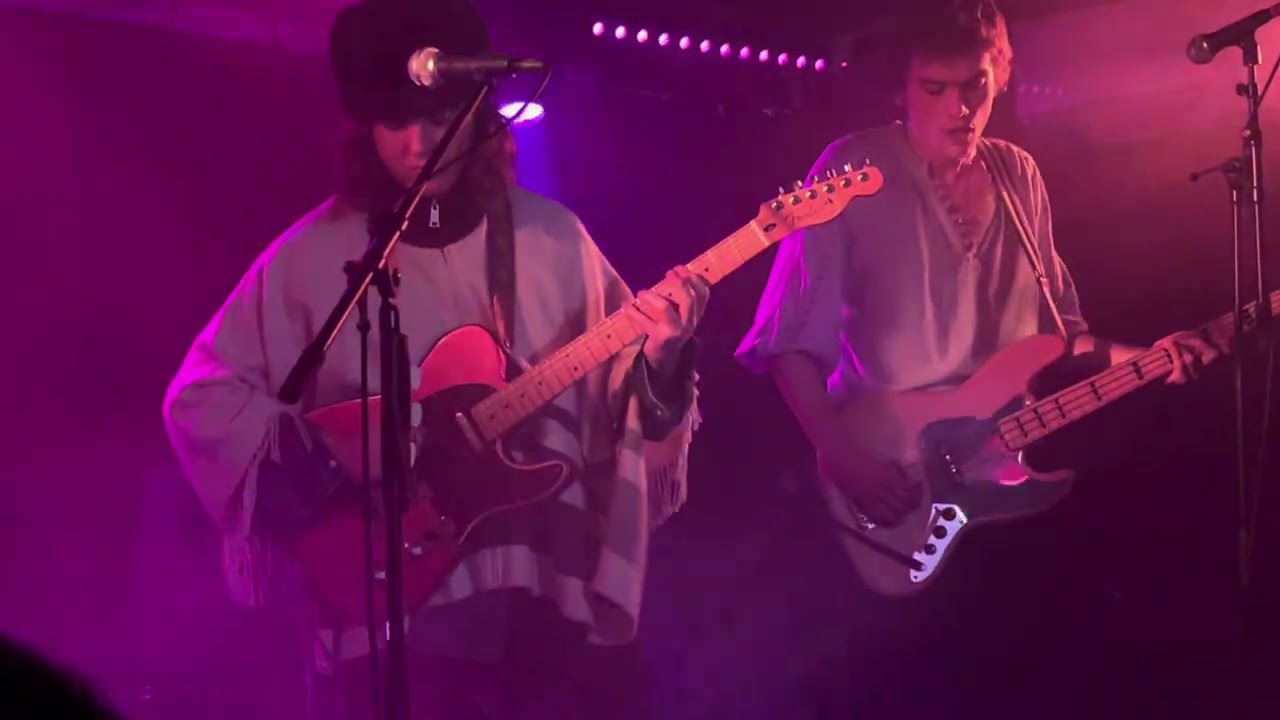LUGNUT - 01, live at Paper Dress Vintage, London