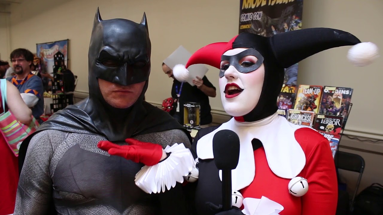 HARLEY QUINN Wants Therapy Advice At Granite State Comic Con 2018