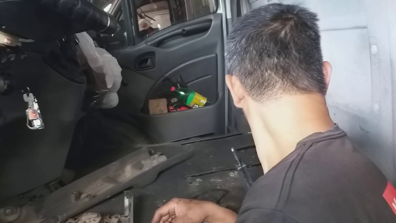 IVECO 35S14 LUZ DO FREIO DE MÃO NÃO APAGA E TOCA O TOQUE SONORO NO PAINEL