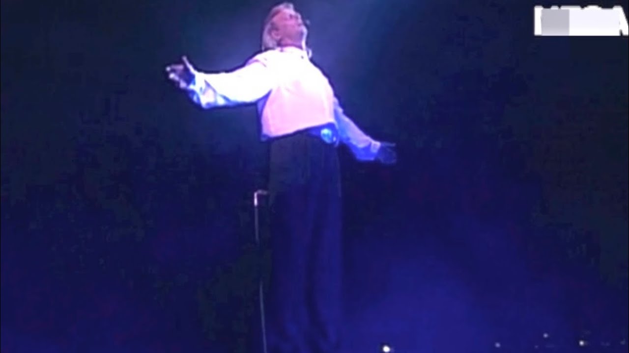 John Farnham-Behind the Scenes, JCS 1992