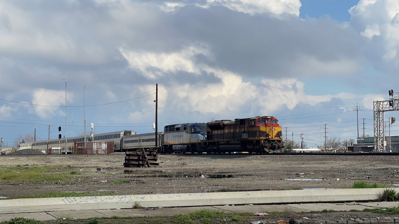 [Preview] KCS 4045 leads Amtrak San Joaquin Deadhead, Stockton Diamonds, CA!