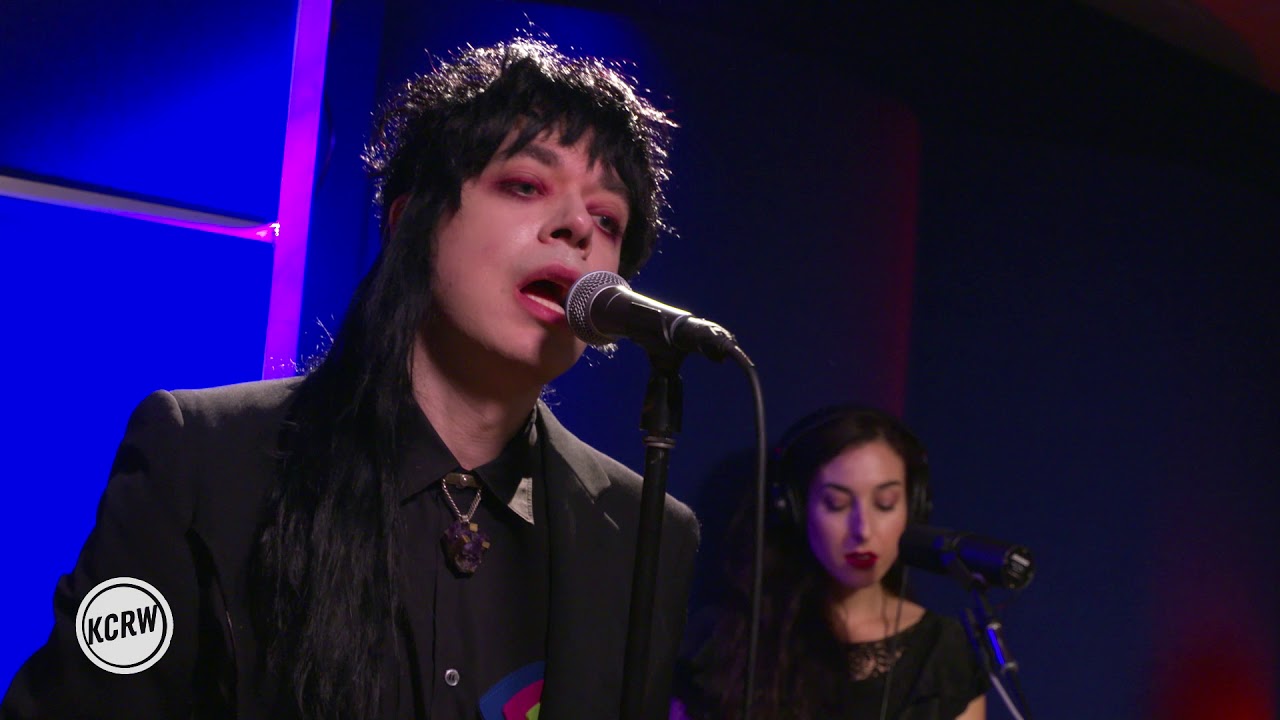 Lawrence Rothman performing 