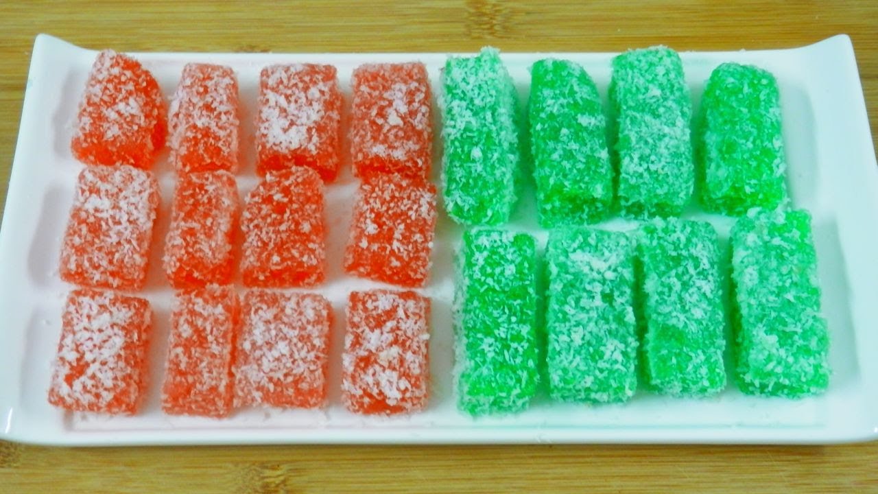 حلقوم ساقو( 1 ) - ساقودانه مطبوخ على البخار مع مبشور النارجيل  | KUiH SAGO KELAPA