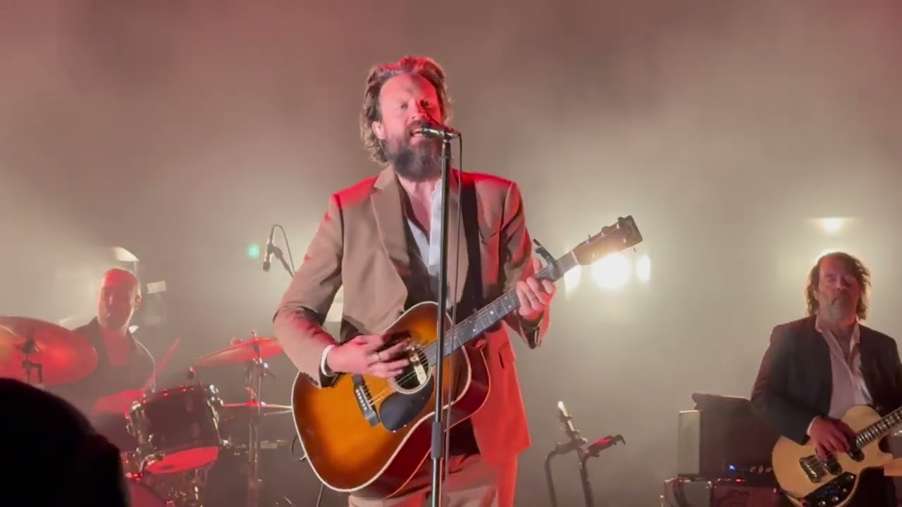 Father John Misty live 