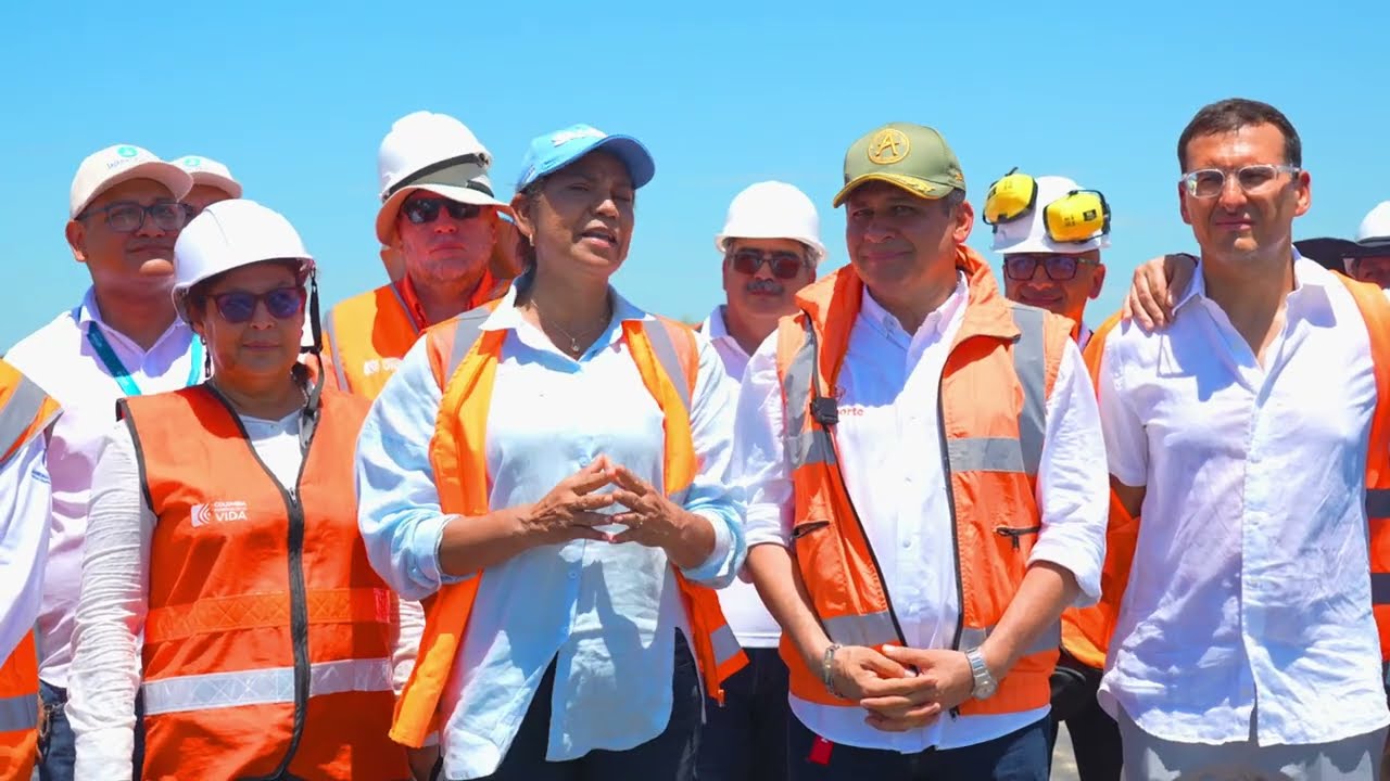 Gobernadora Lucy García y Aeronáutica Civil revisan avances del Aeropuerto del Golfo de Morrosquillo