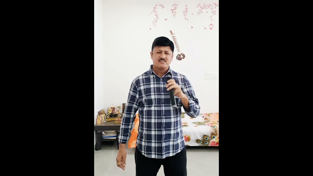 So Gaya ye jahan 