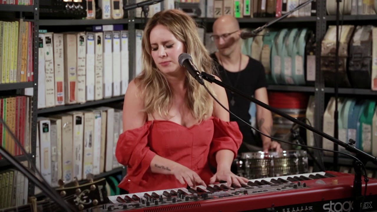 Lucie Silvas - Black Jeans - 4/22/2019 - Paste Studios - New York, NY