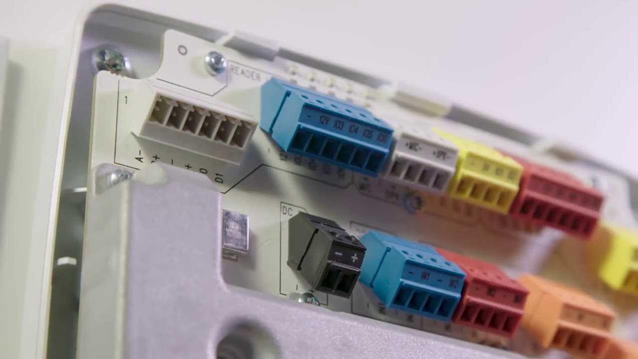 AXIS A1001 Network door controller  Installation tutorial