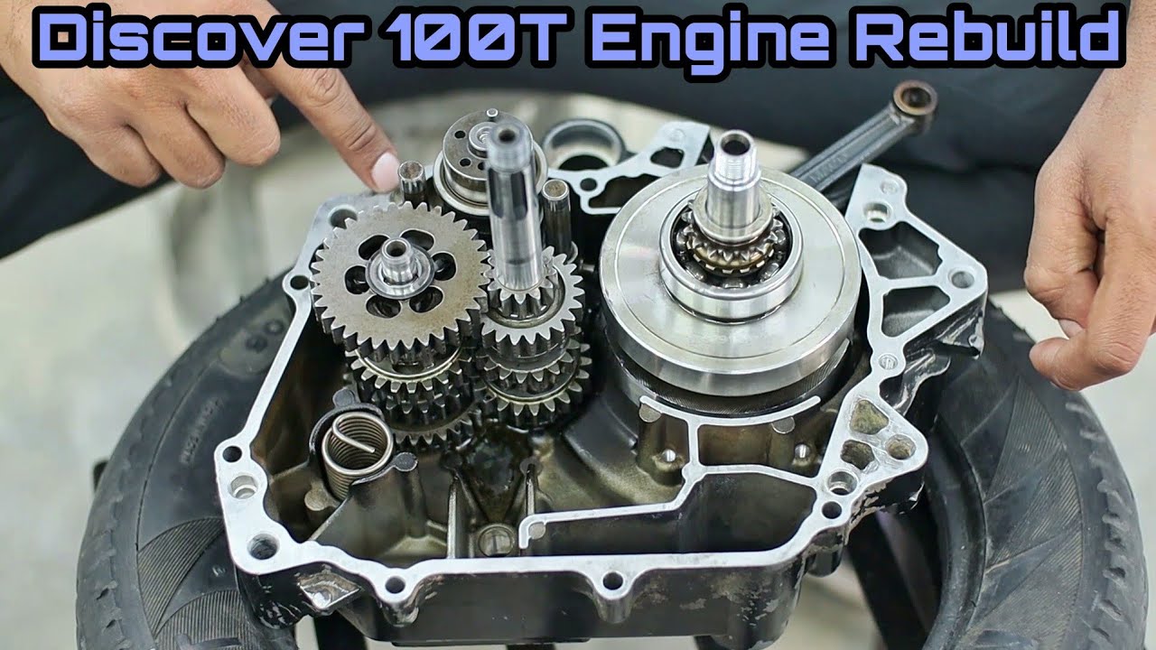 Part 1 : Engine Rebuild : Bajaj Discover 100T
