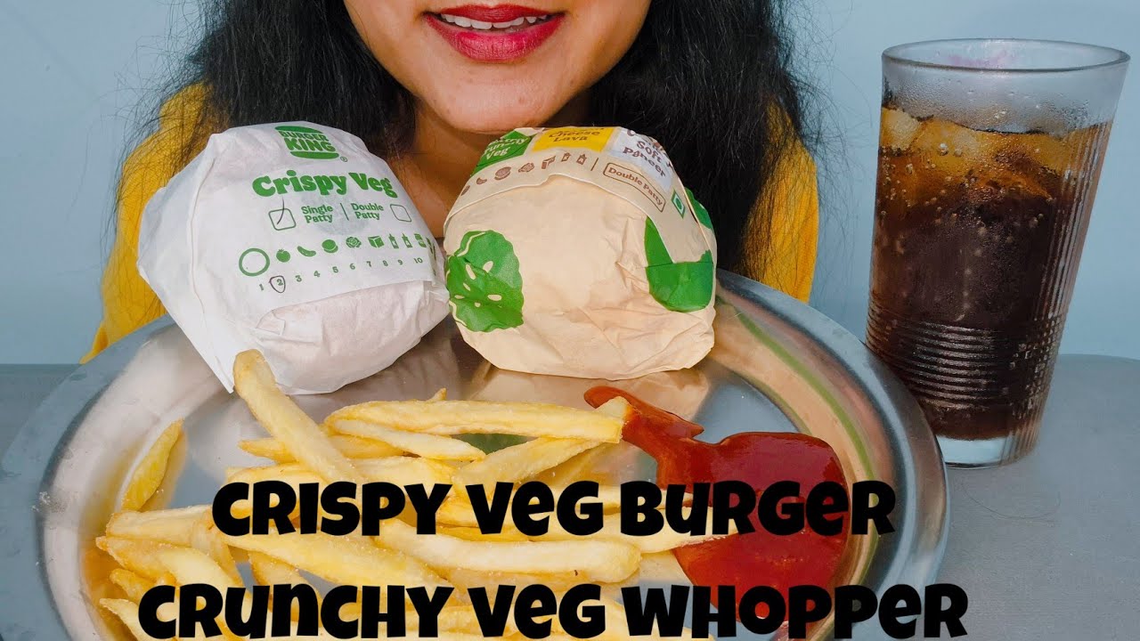 EATING CRISPY VEG BURGER|CRUNCHY VEG WHOPPER|ASMR EATING|EATING SOUNDS
