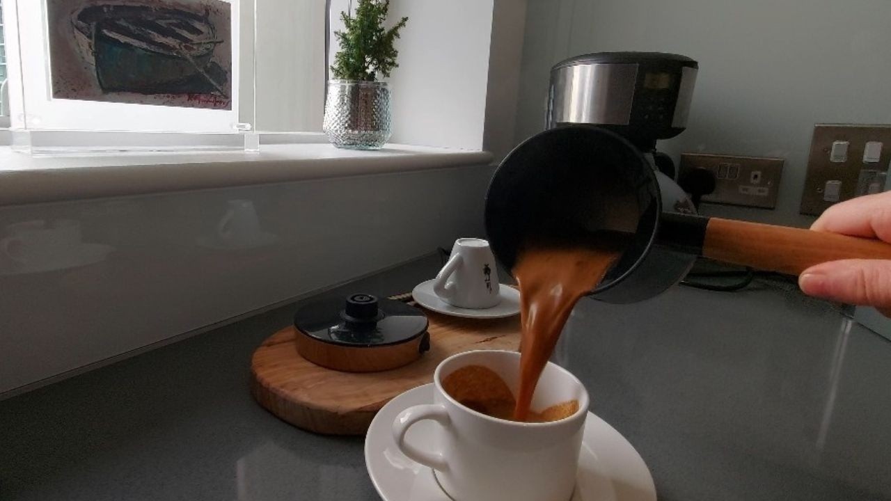 How to Make Greek Coffee with a Briki in under 20 seconds | Helen Tsokana