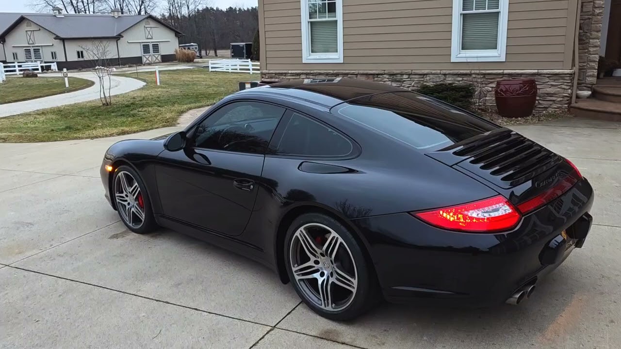 Porsche 997.2 C4S Basalt