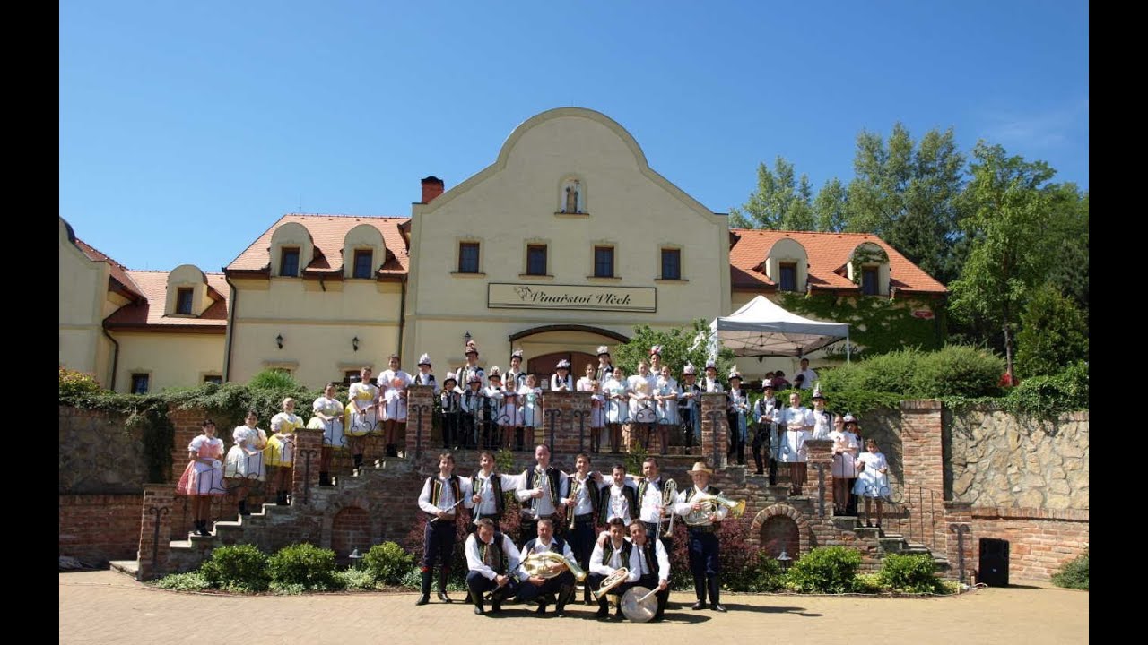 Sokolka ze Šakvic - Dobřínská cesta