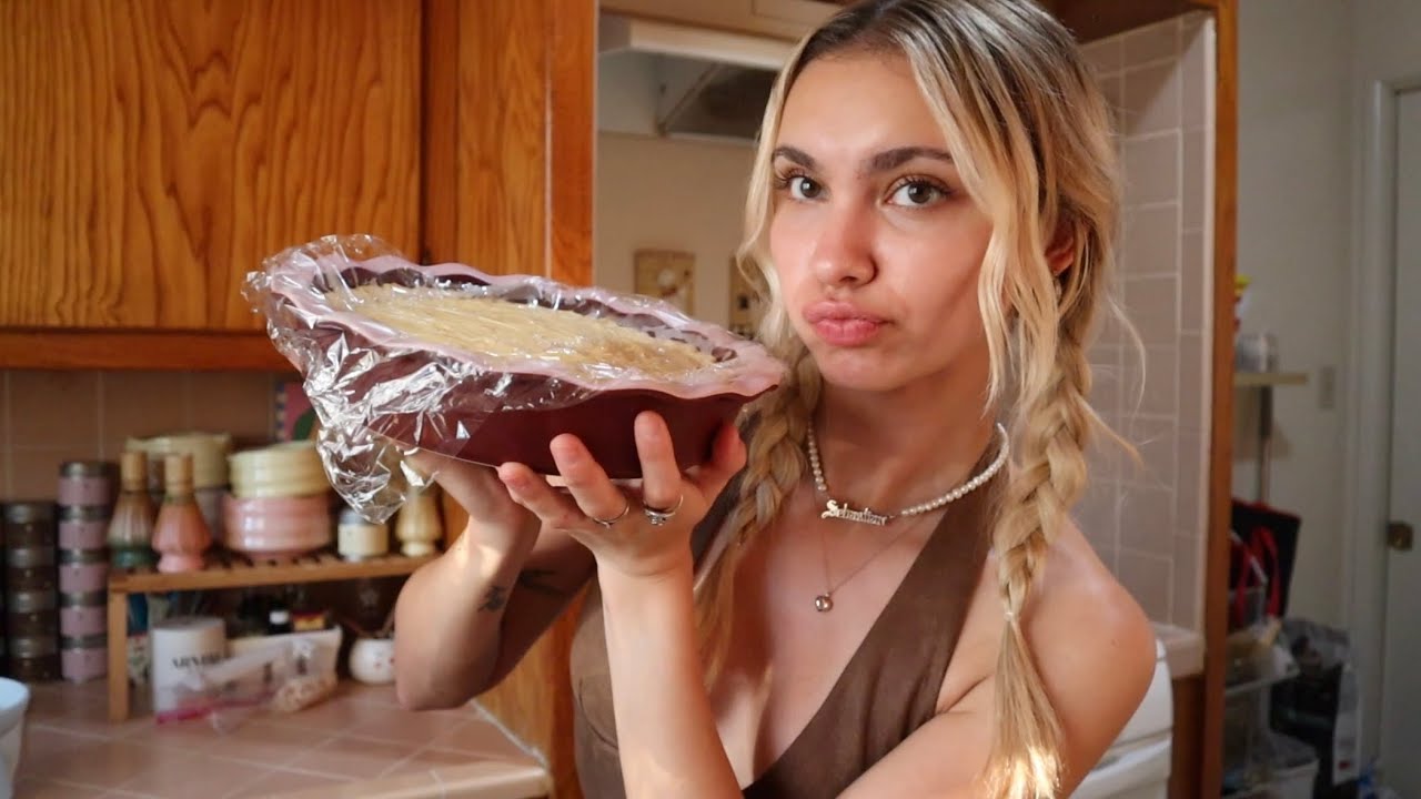 making an ube coconut cream pie