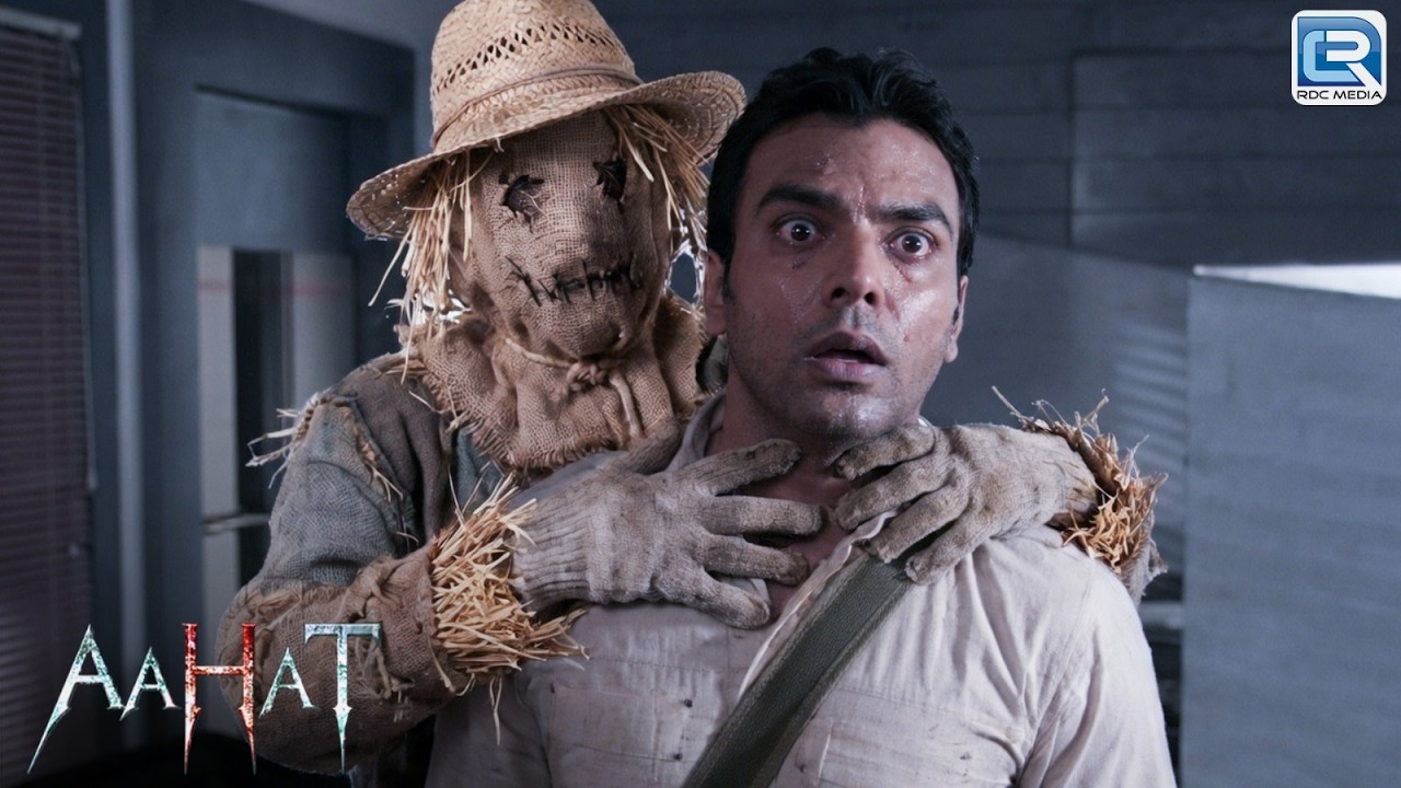 रात के अंधेरे में जिंदा हुए बिजूके ने रिपोर्टर हर्ष पर किया हमला| Aahat - आहट | Horror Hours Special