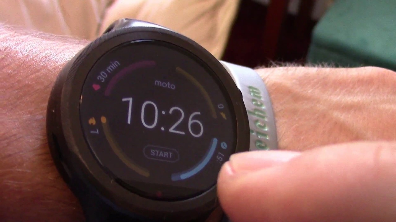 Moto 360 Sport Review