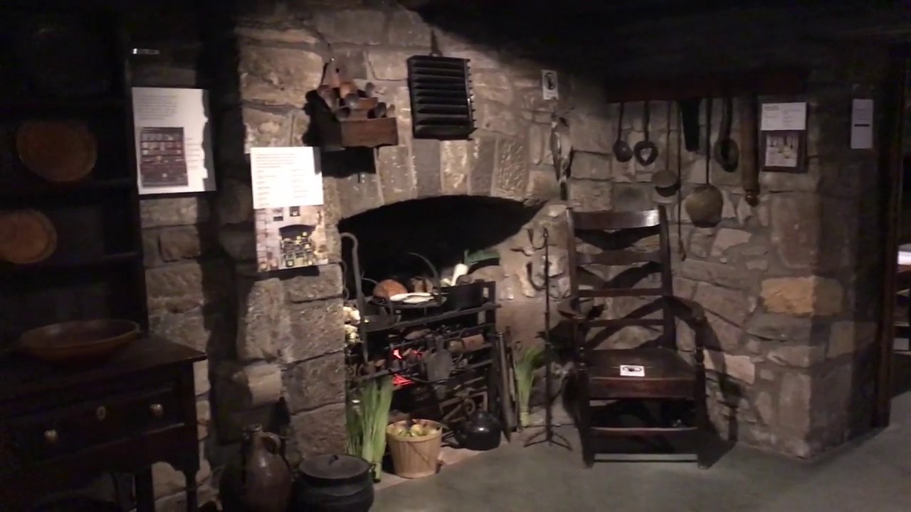 Scotland - Glasgow’s Oldest House Provand’s Lordship