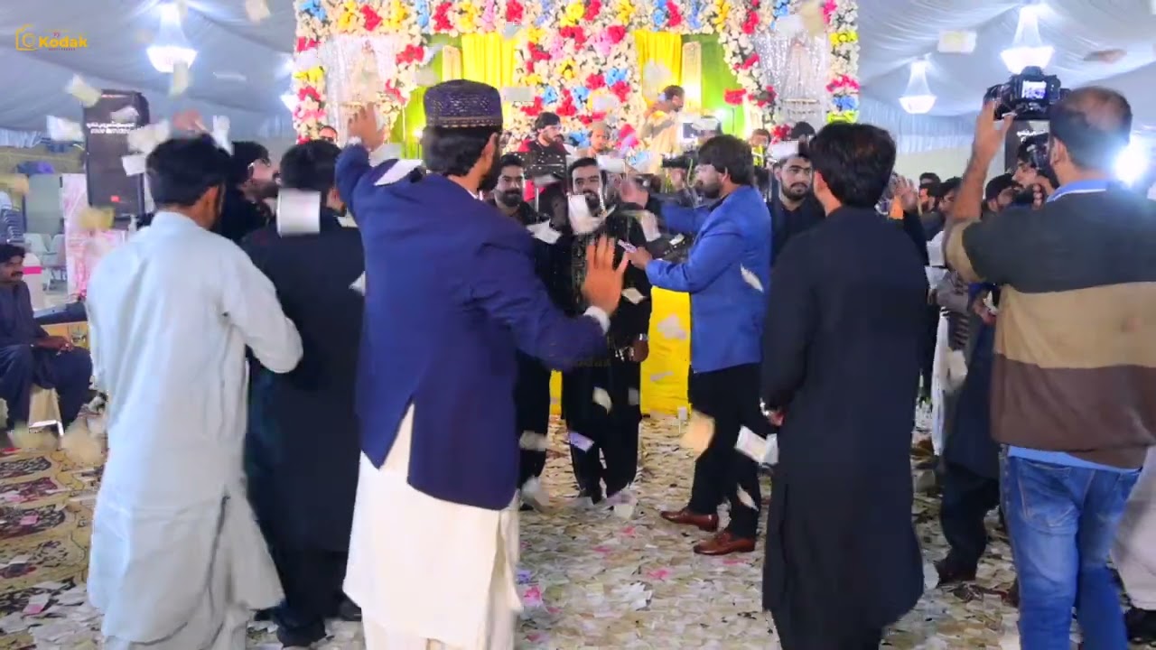 No.3| Aey Aadhin Chan Boun Sohna Aey|Singer Tanveer Anjam|Mehndi night Mudassir Awan & Muzamil Awan.