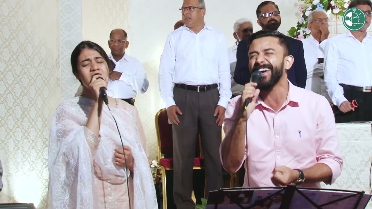 Malayalam Christian Worship Songs | Nee Ente Sarvavum | Thenilum Madhuramam Emmanuel KB Bernice Easo