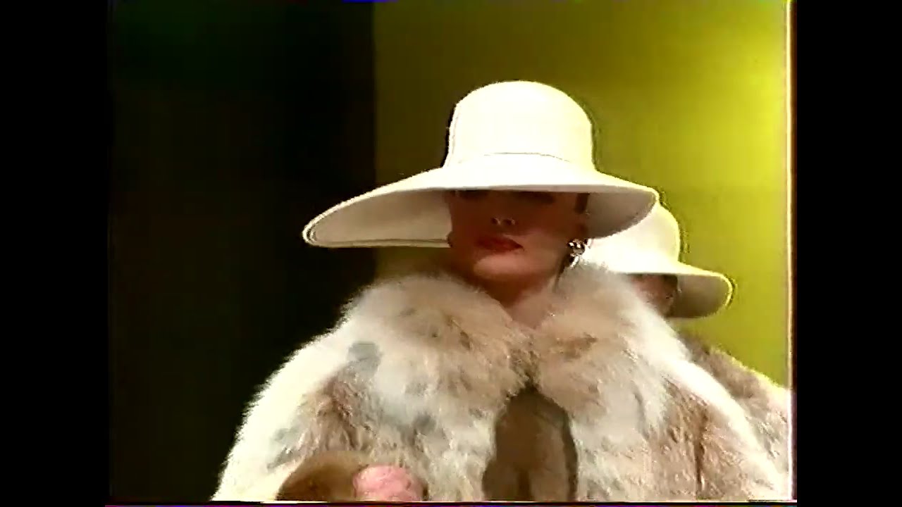 Реклама (2х2, январь 1994) Knorr, Adidas, Herschi-Cola, коллекция шуб от фирмы ММТ...