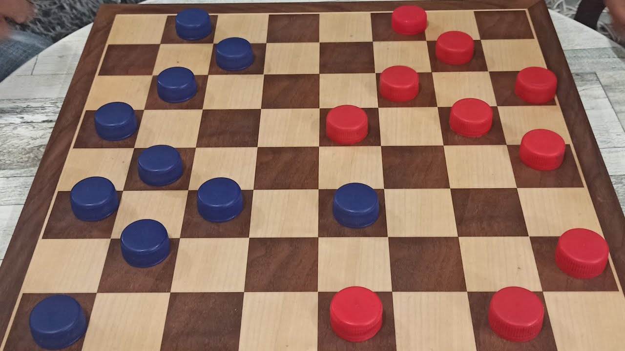 نقدم لكم تحليل مفصل لأقوى مواجهة في لعبة الداما بين رشيد الشمالي ومحمد♟️مباراة تكتيكية#checkers 