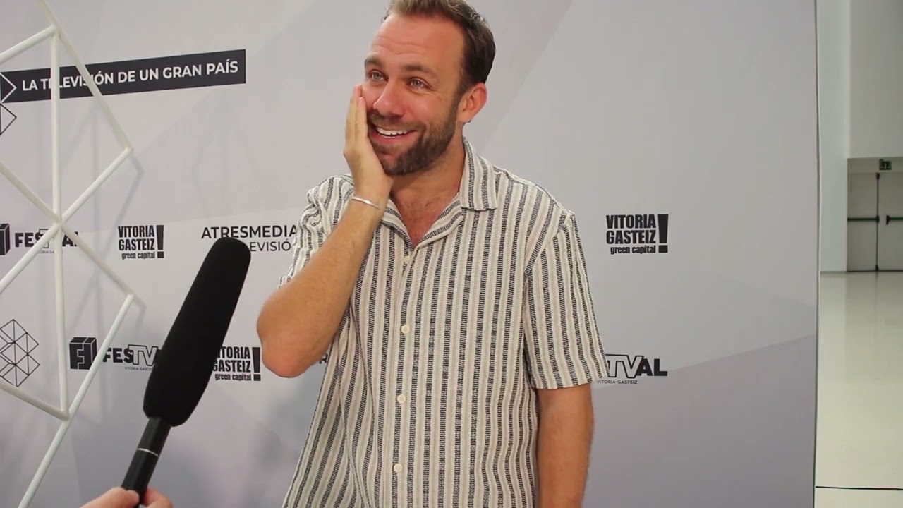 Los Lunes Seriéfilos - Carlos Serrano habla de 'Entre Tierras' en el FesTVal 2023